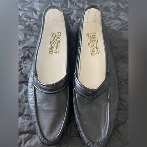 Salvatore Ferragamo Men's Elegant Black Slip-Ons